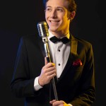 Solo singer ID15299
