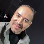 Entertainment Host ID15430