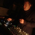 DJ ID380